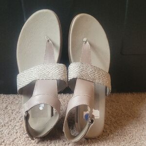 Sorel Women's Gray Sandals
